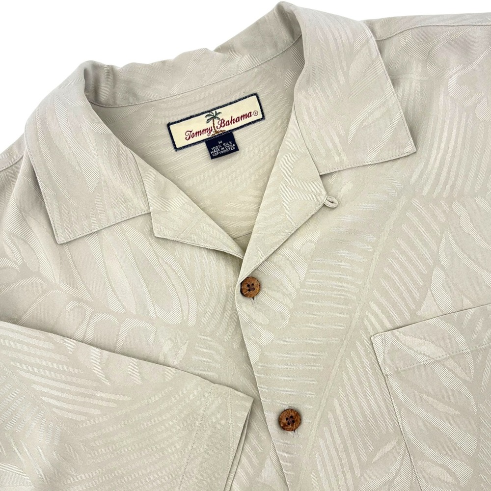 Tommy Bahama Mens M Silk Short Sleeve Button Down Shirt Tan Jacquard Tropical